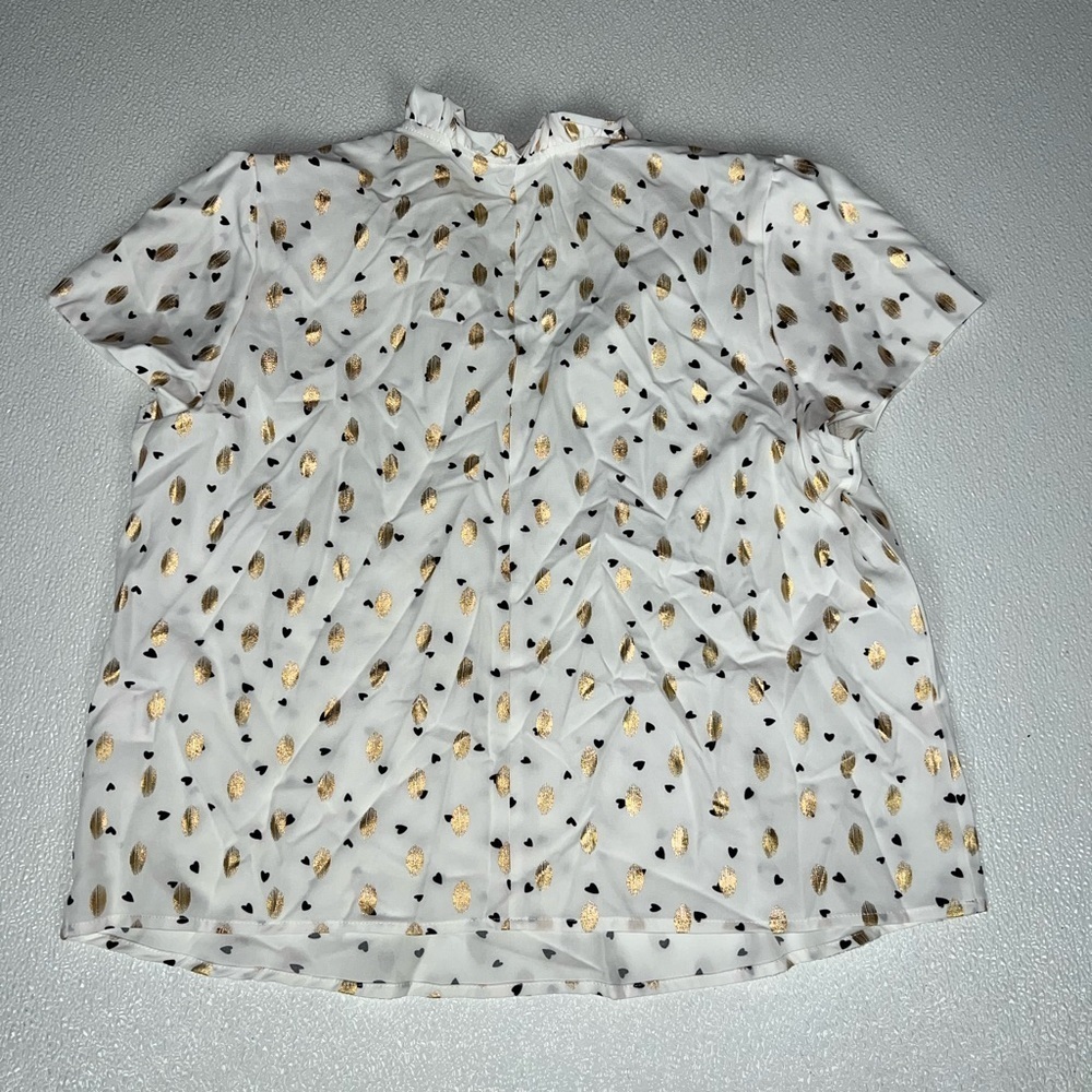 Shein Heart Print V Neck Short Sleeve Top White Size 8/10 NWOT - Picture 7 of 9